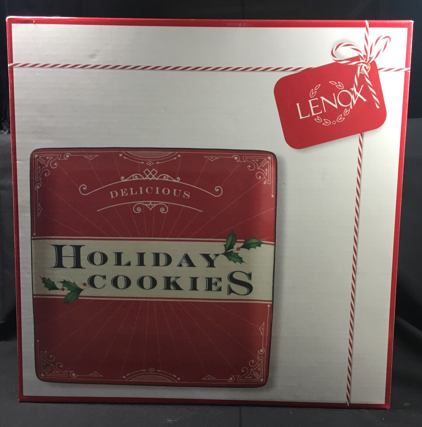 Lenox Red ￼￼Holiday Square Cookie Christmas Plate With The Original Box