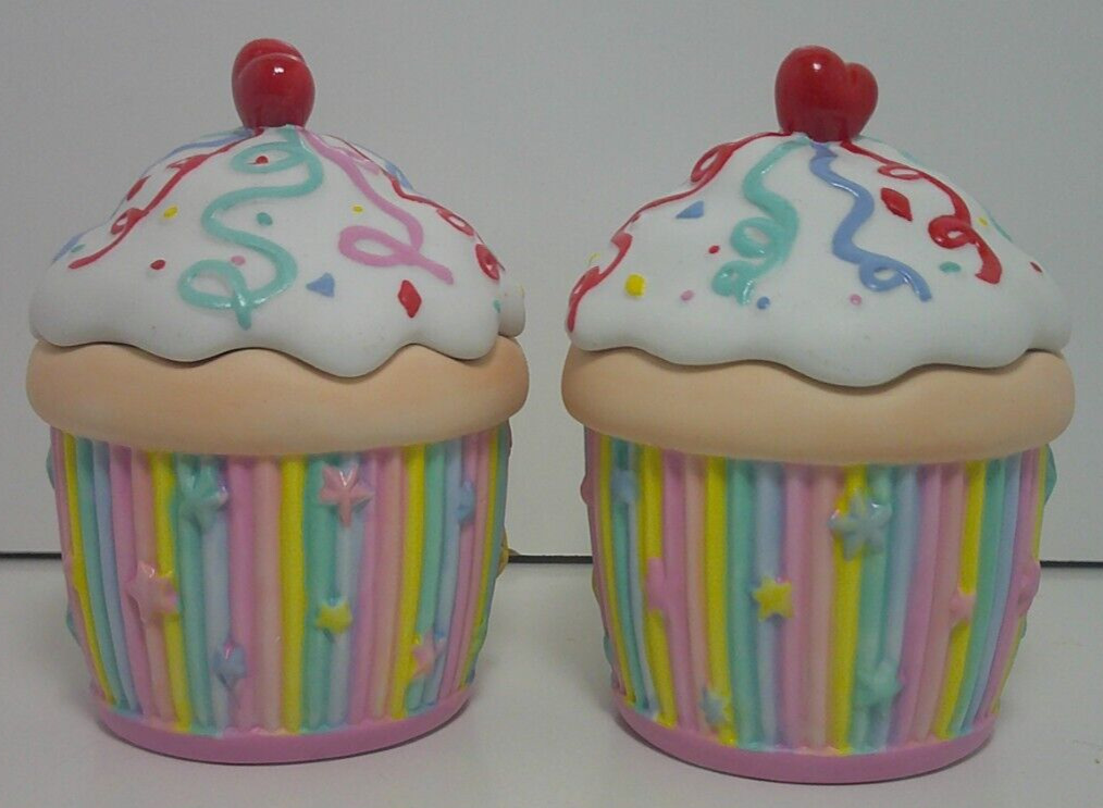 Pair of Partylite Cupcake Votive Tealight Candle Holders