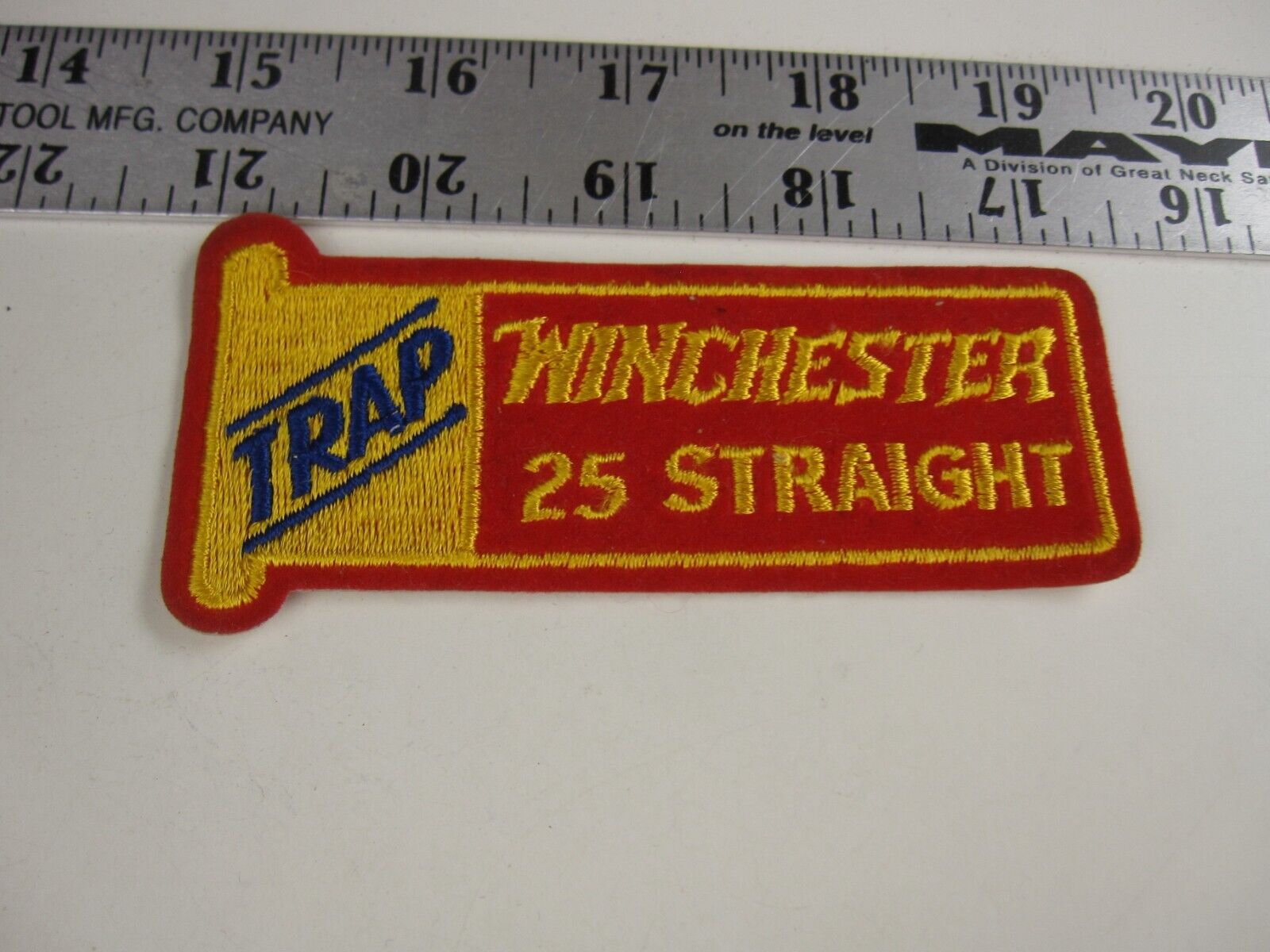 Vintage Winchester 25 Straight Trap Hunting Shooting Related Patch   BIS