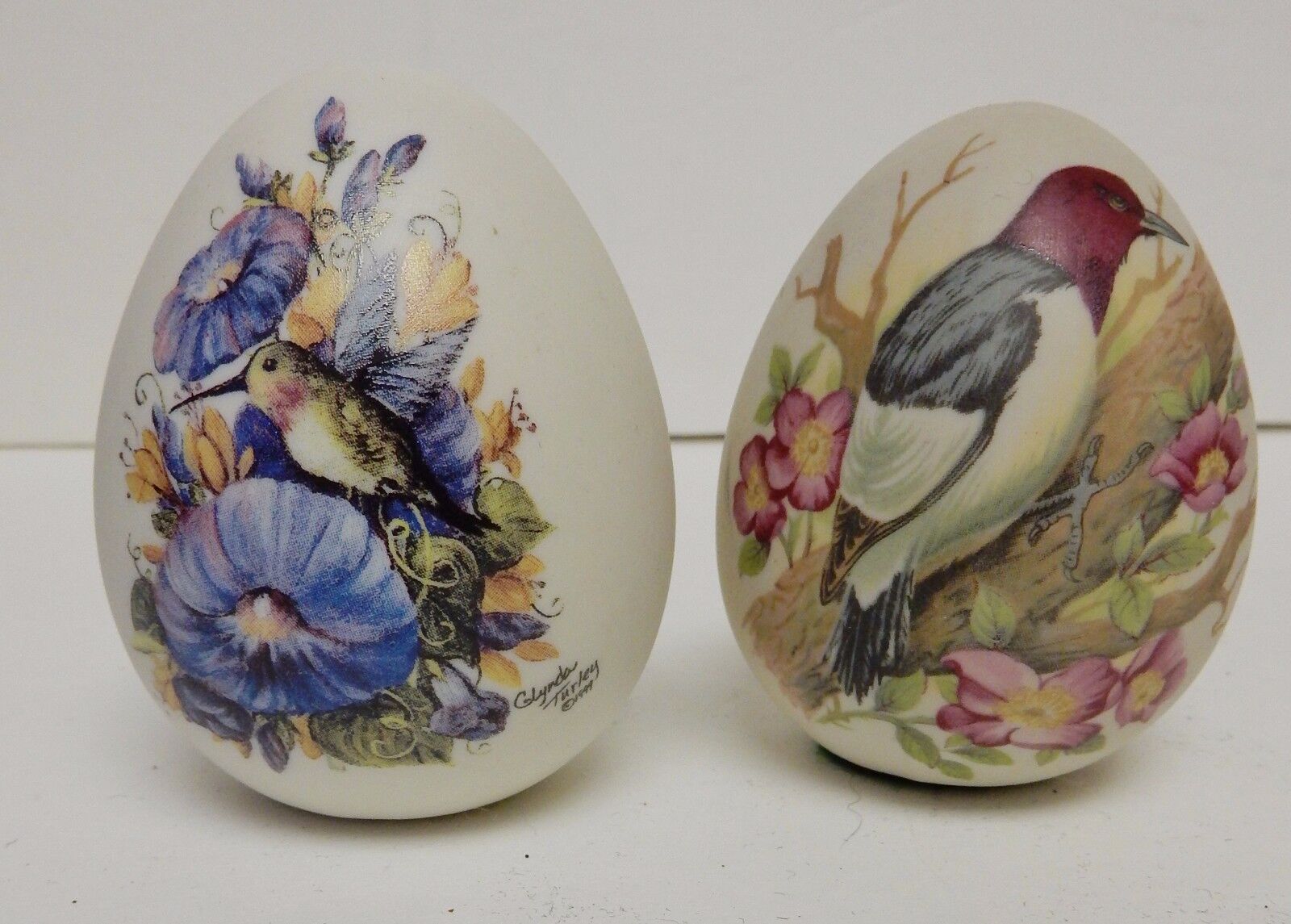 Glenda Turley Porcelain Bisque Egg Eggs Porcelain Set of 2 Birds Floral \'99