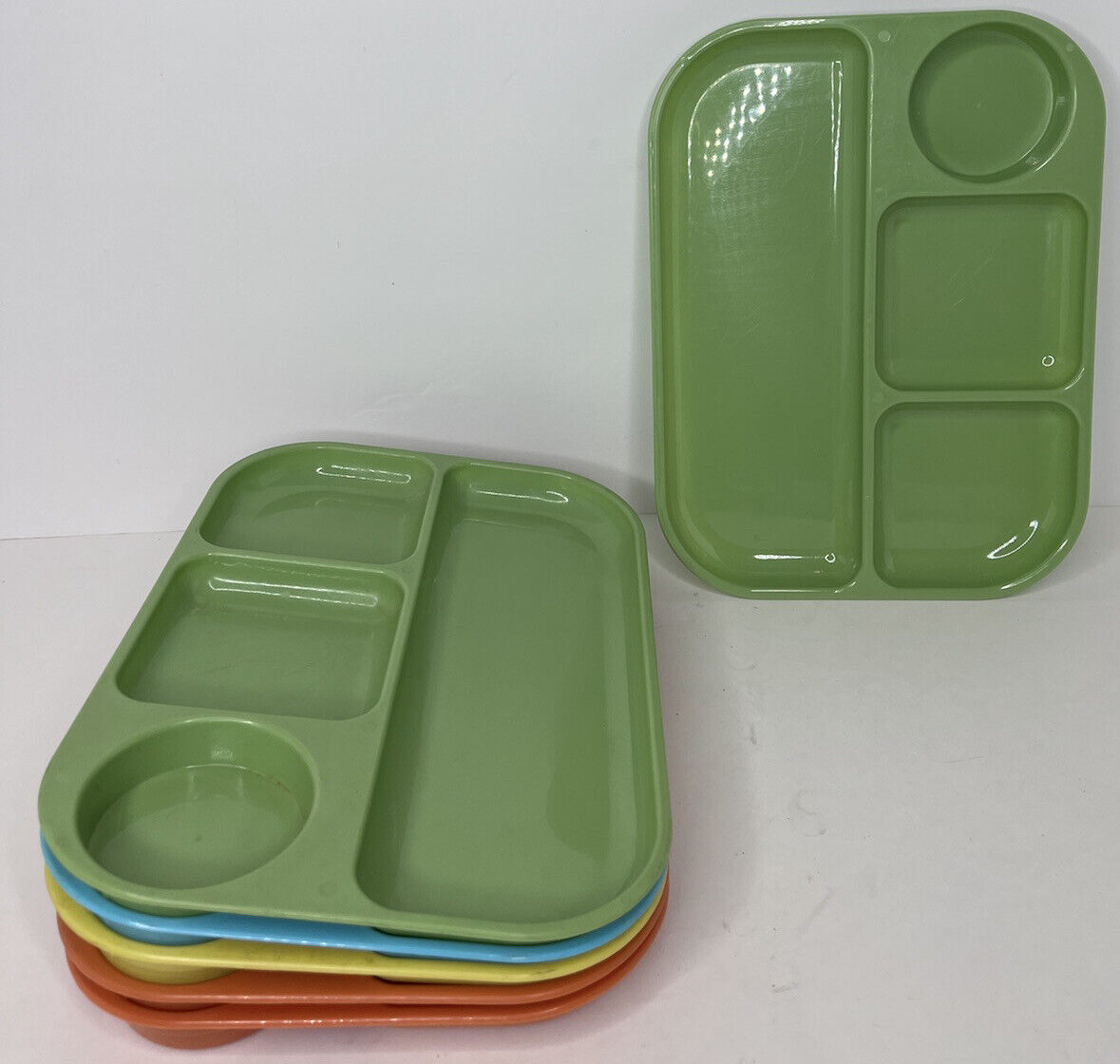 Colonial Plastics Mfg Co Plastic Meal Trays Lot 6 Cleveland OH Vintage