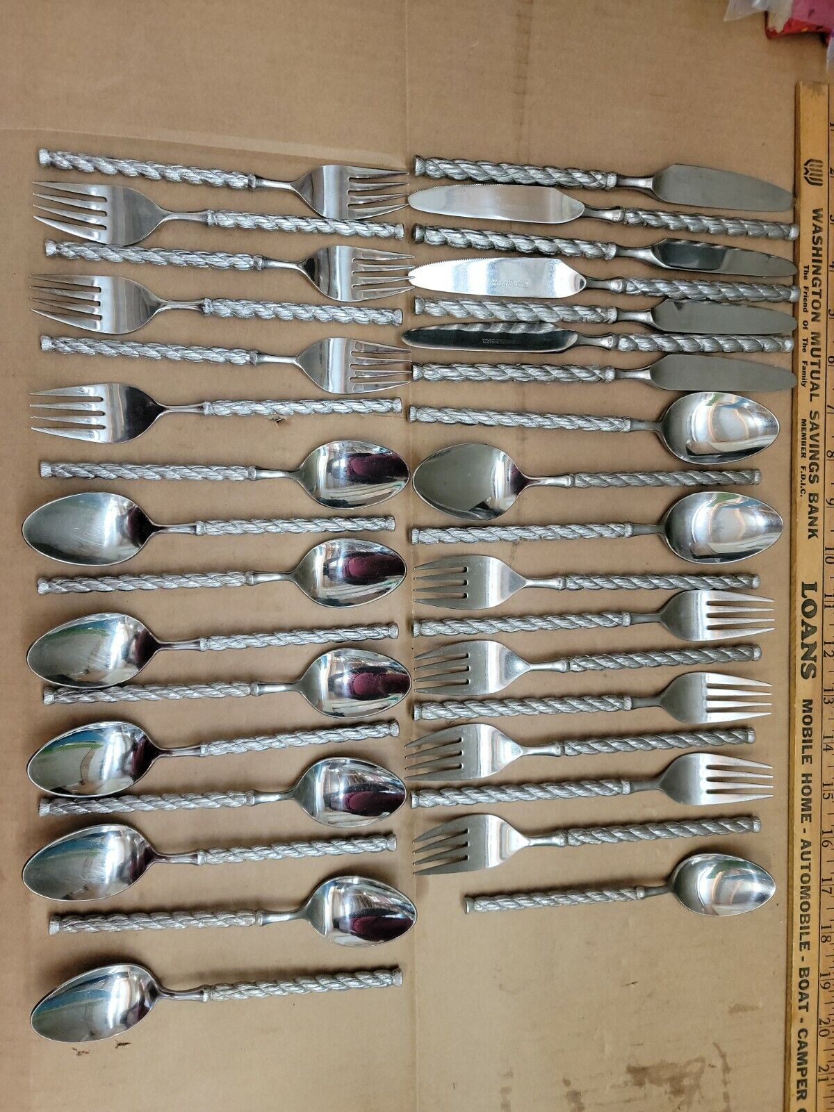 STANLEY ROBERTS STRAITA TWISTED FLATWARE 34 PIECES Misc lot Used Japan
