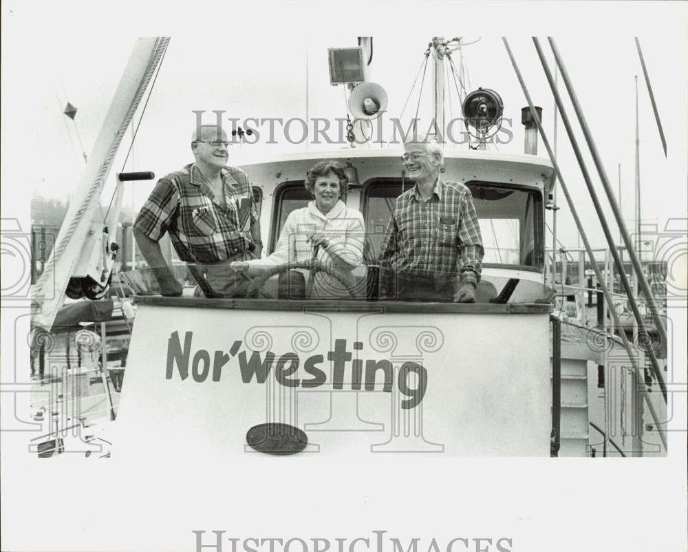 1988 Press Photo Ole Hanson, Louise and Tom Kincaid on the Nor\'westing boat