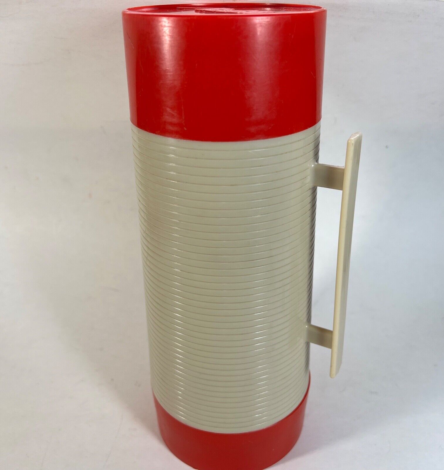 Vintage Aladdin\'s HY-LO Thermos Bottle #WM1060P Wide Mouth - 1 QT - Red/Beige