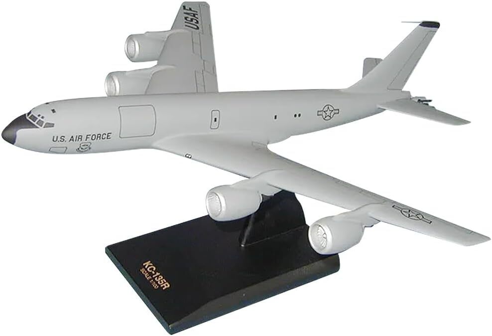USAF Boeing KC-135R Stratotanker Desk Top Display Jet Model 1/100 SC Airplane