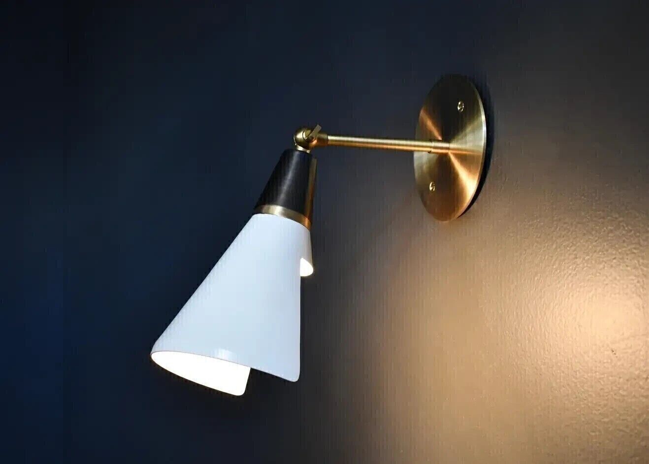 Mid Century Petite Magari Adjustable Wall Lamp in Black, White & Brass Scone