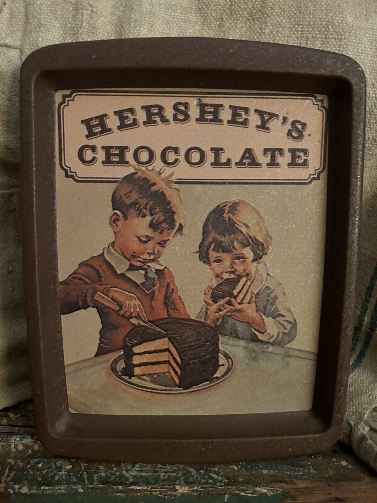 VTG Hershey’s Chocolate Metal Tray Brown 6” X 7”  Made in England Cake Children