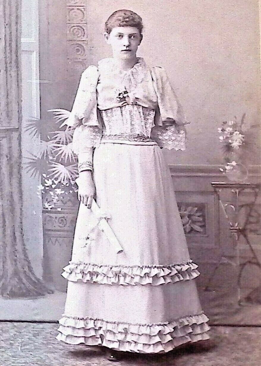 C.1880/90s Cabinet Card Lisbon Falls, ME Studio Lovely Girl W Graduation Diploma