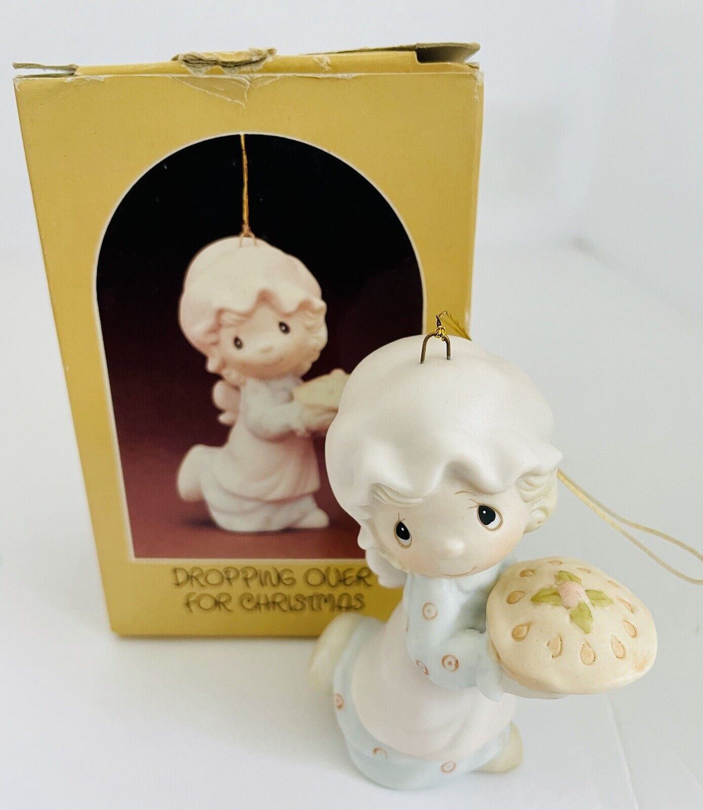Vintage 1982 Precious Moments Ornament Dropping over for Christmas Enesco