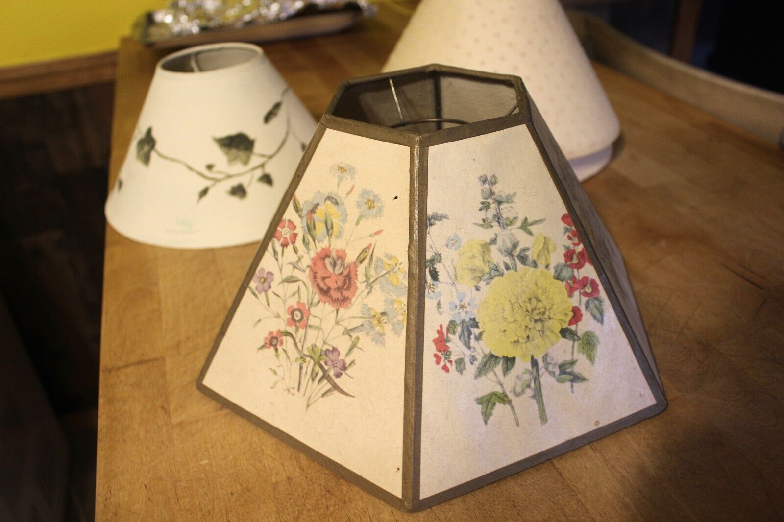 1 Hexagon Fabric Oil Lamp Shades and 3 Round Shades