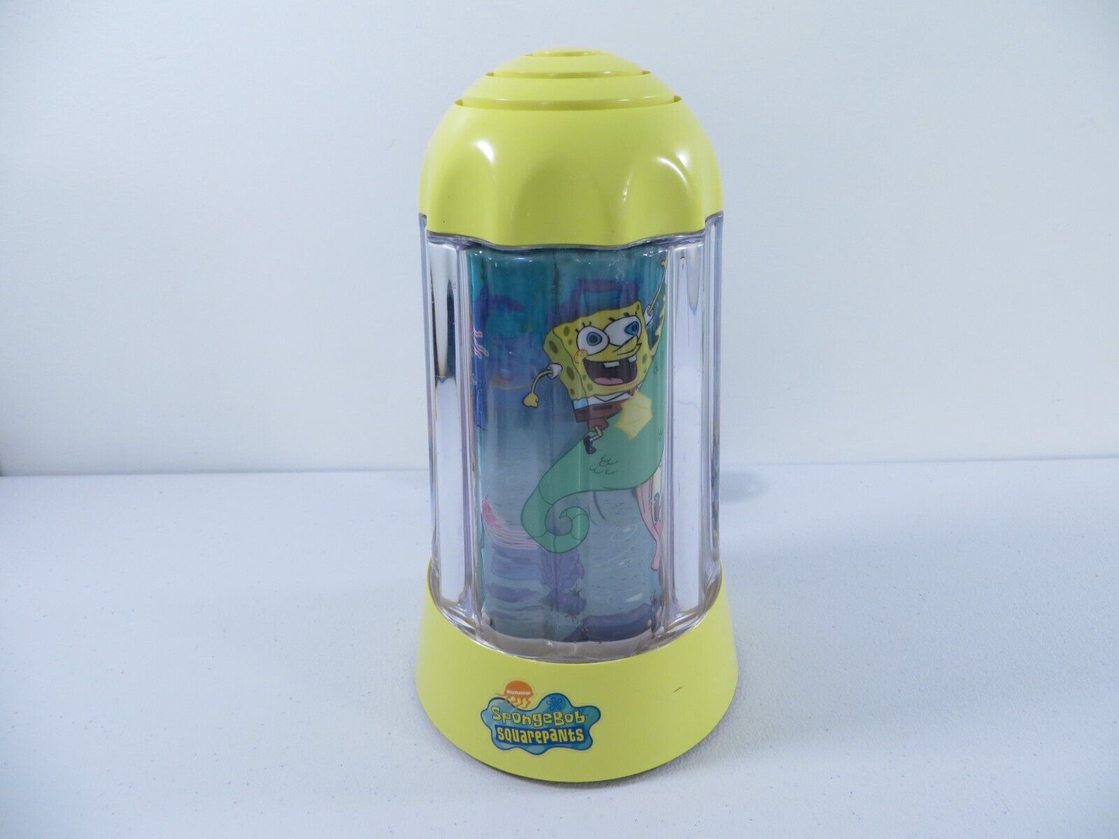 SpongeBob SquarePants 2004 Viacom Nickelodeon Rotating Motion Lamp Night Light