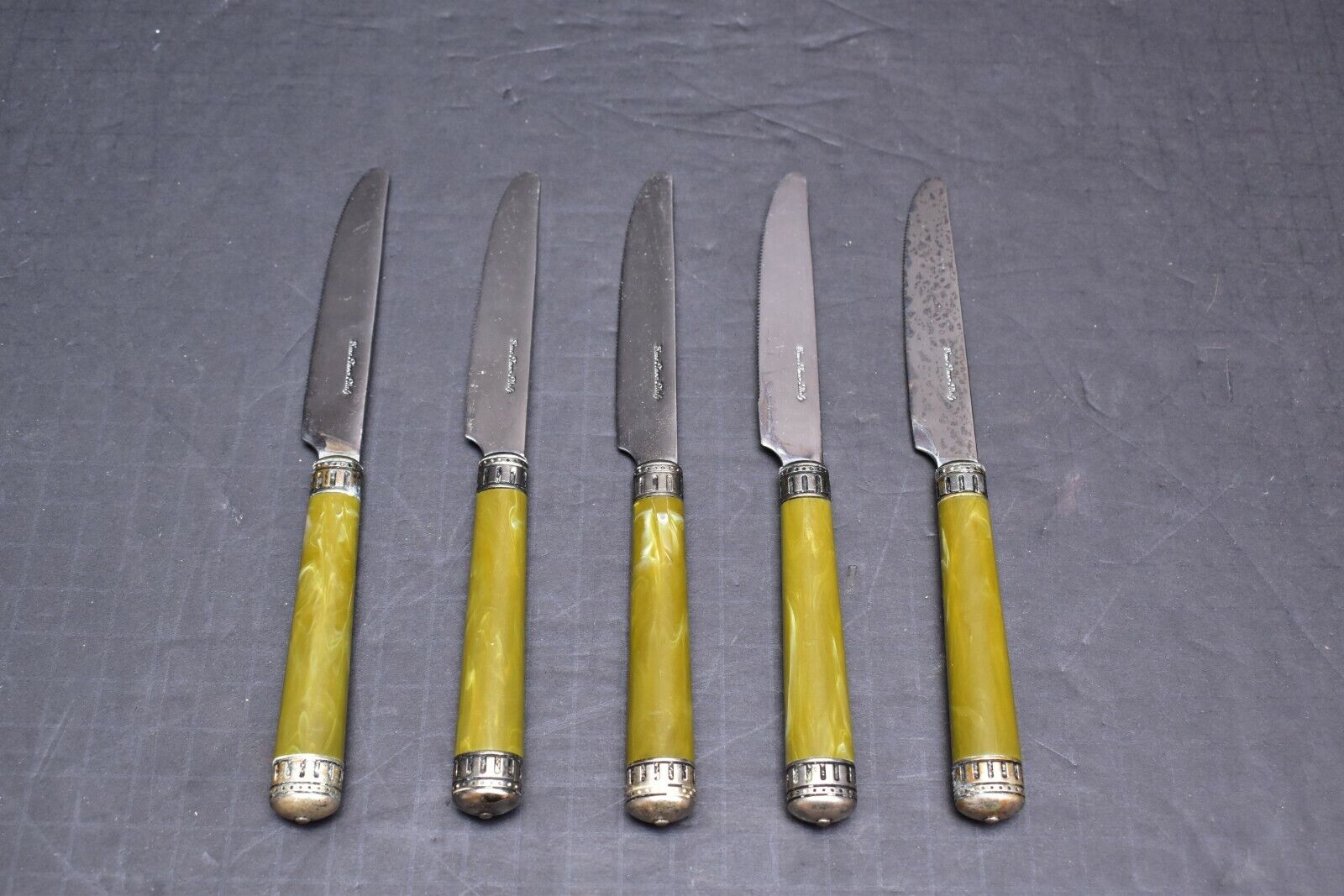 Set of 5 EME ITALIA Olive Marbled Green 18/10 Stainless Italy Butter Knives VTG
