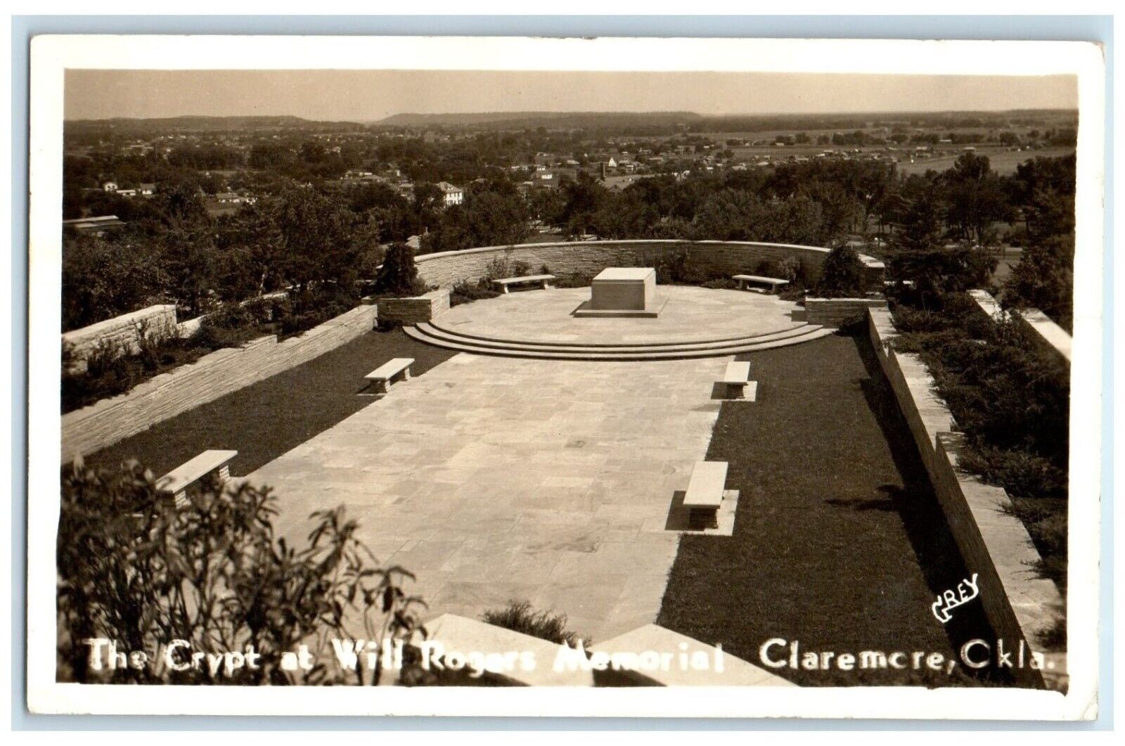 c1940's The Crypt At Will Rogers Memorial Claremore OK Grey RPPC Photo Postcard