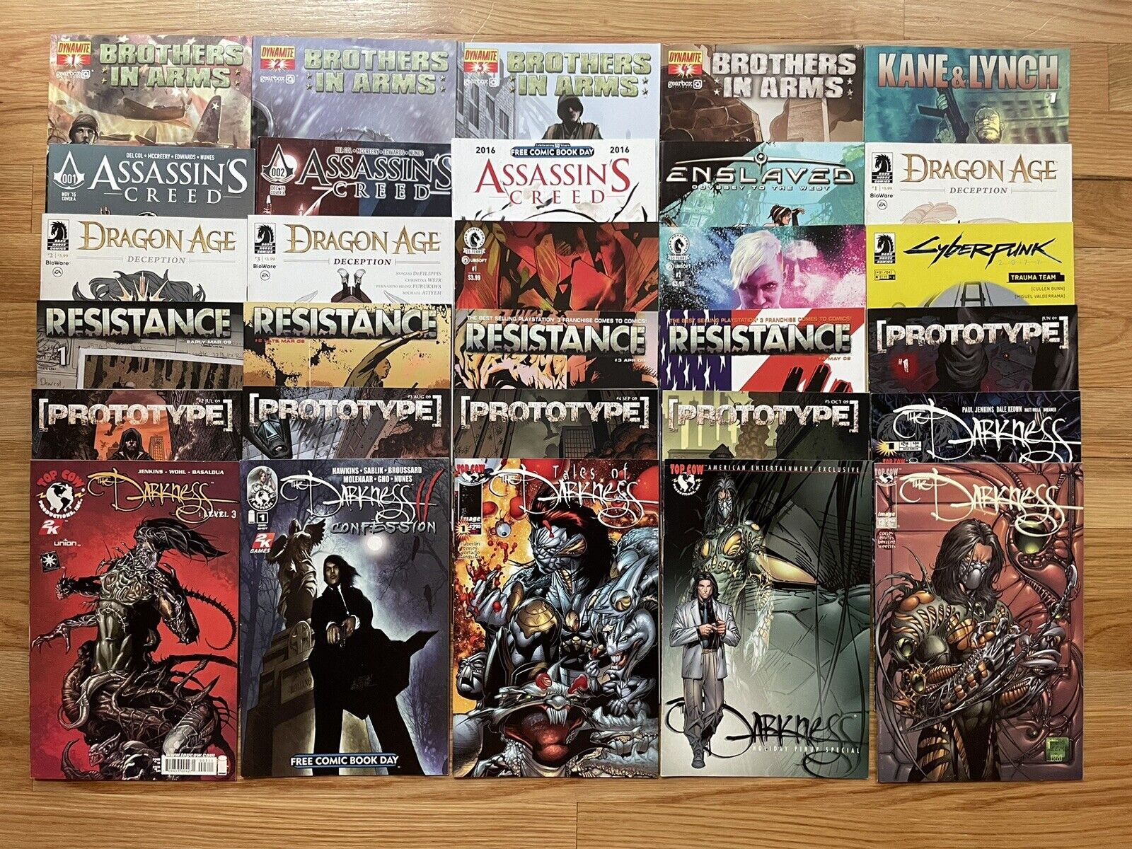 Large Videogame Comic Lot - Dragon Age, Far Cry, Cyberpunk, Resistance and More
