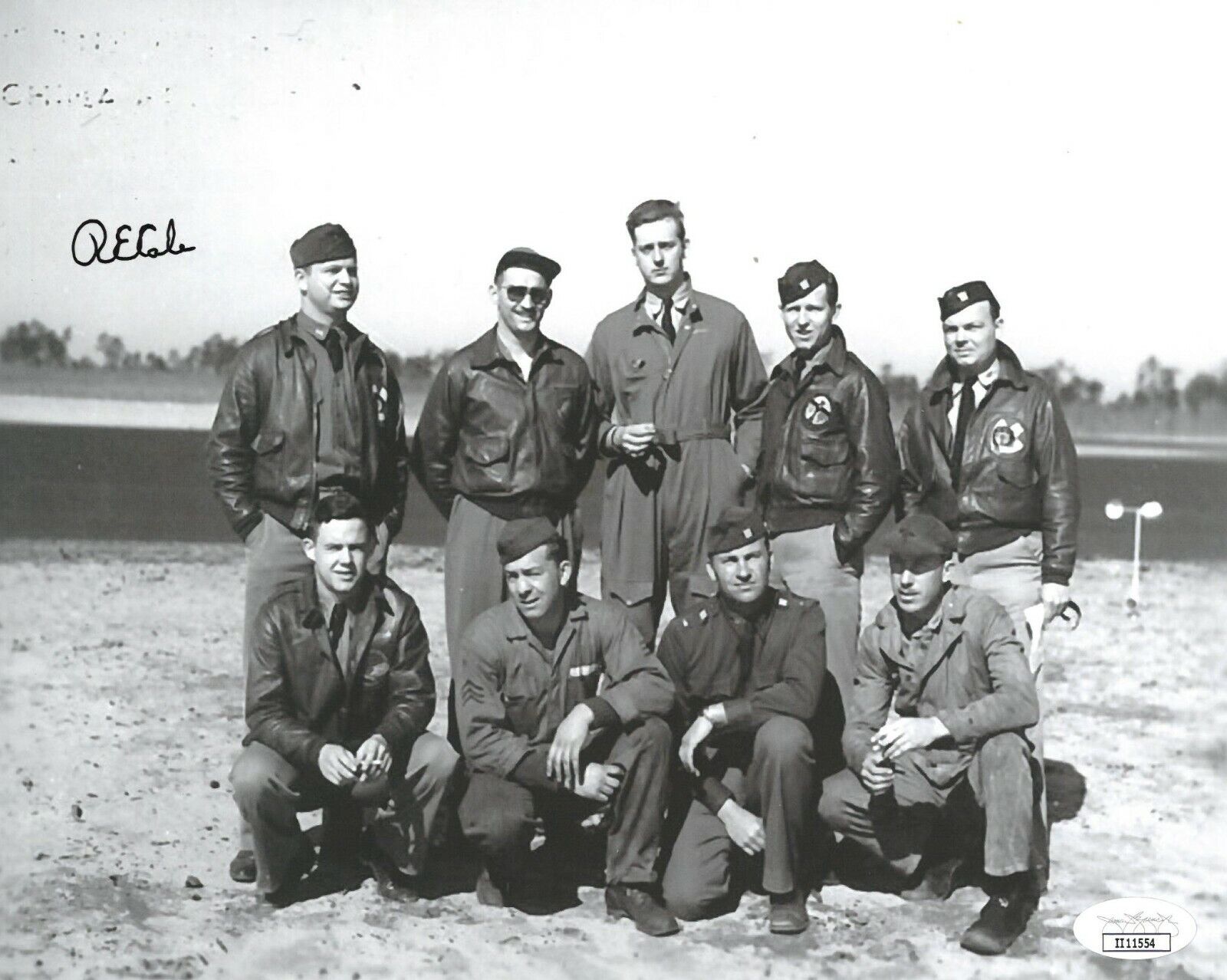 R.E. Richard/Dick Cole signed Doolittle Raiders China WWII Crew 8x10 Photo - JSA