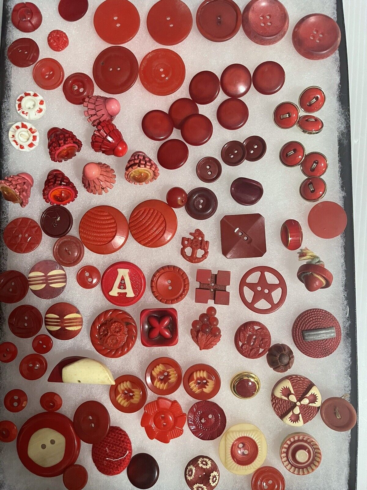 Antique Vintage Red Buttons Celluloid Bakelite Early Plastics Art Deco Lot #9
