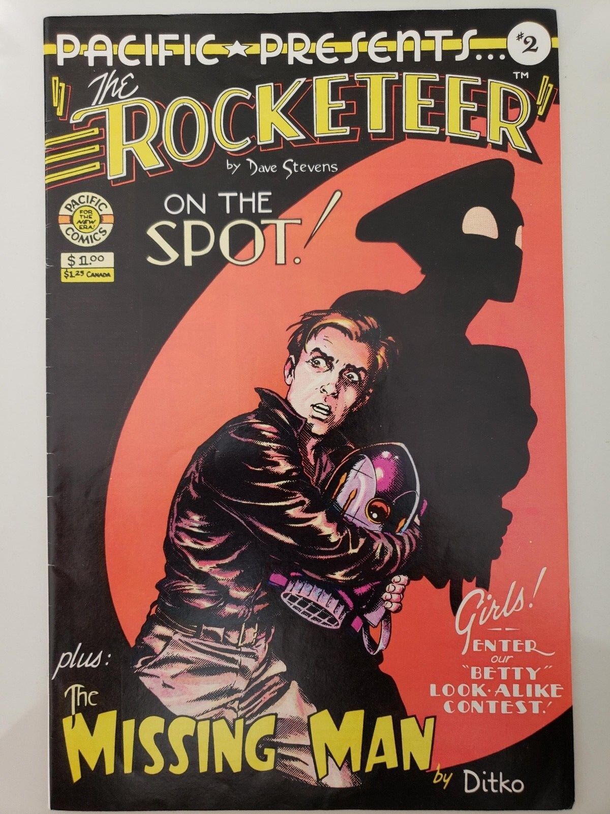 PACIFIC PRESENTS #2 (1986) THE ROCKETEER DAVE STEVENS BETTIE PAGE STEVE DITKO