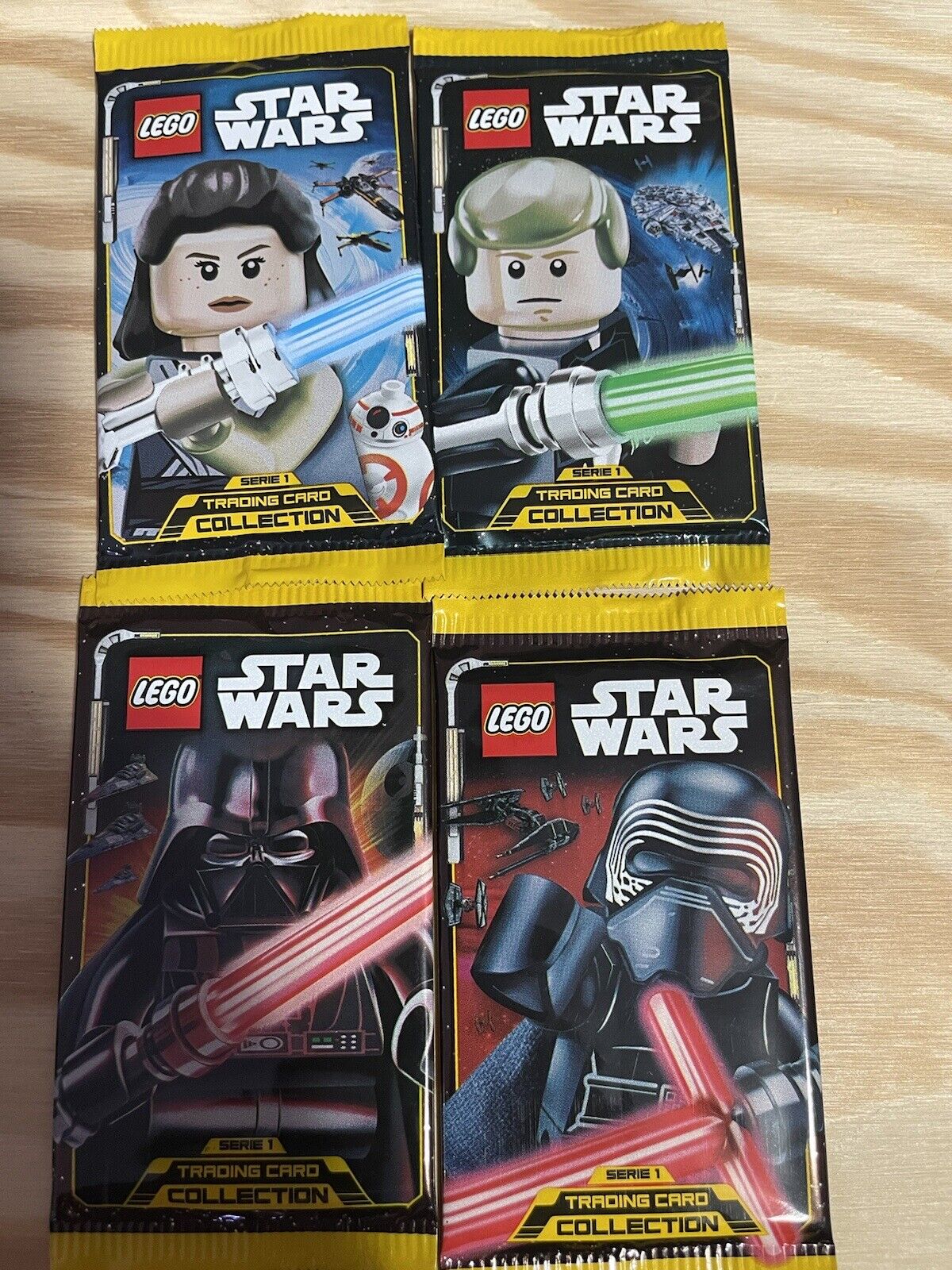Lego Star Wars Series 1 Trading Cards 4 packs