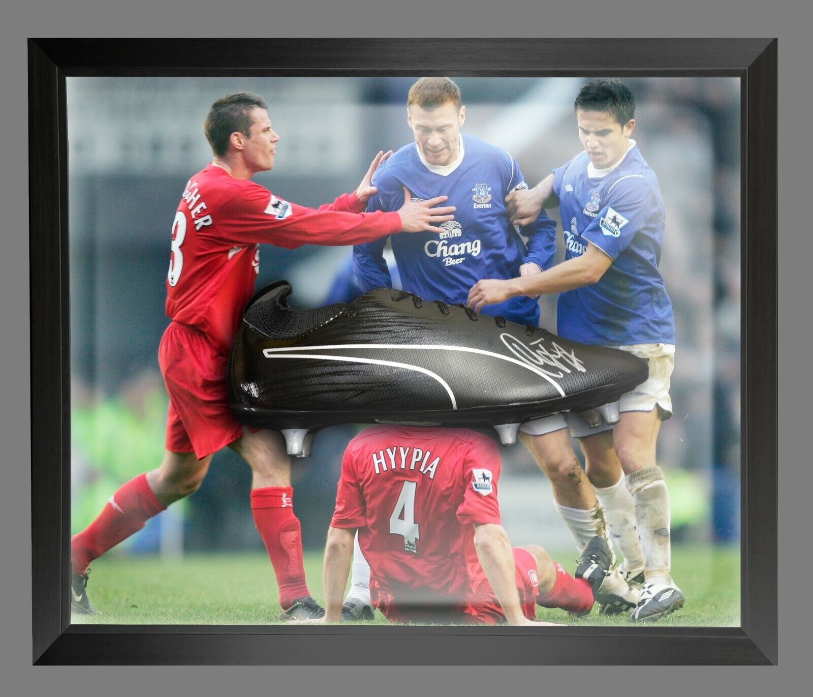 Duncan Ferguson Everton Signed Football Boot In An Acrylic Dome Frame : A