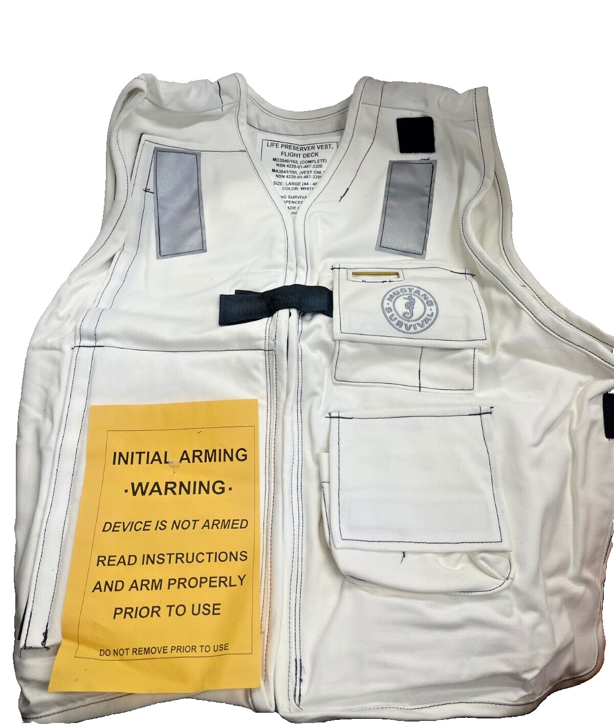 U.S. navy Life Preserve vest  for deck crew Size L White military No cylinder