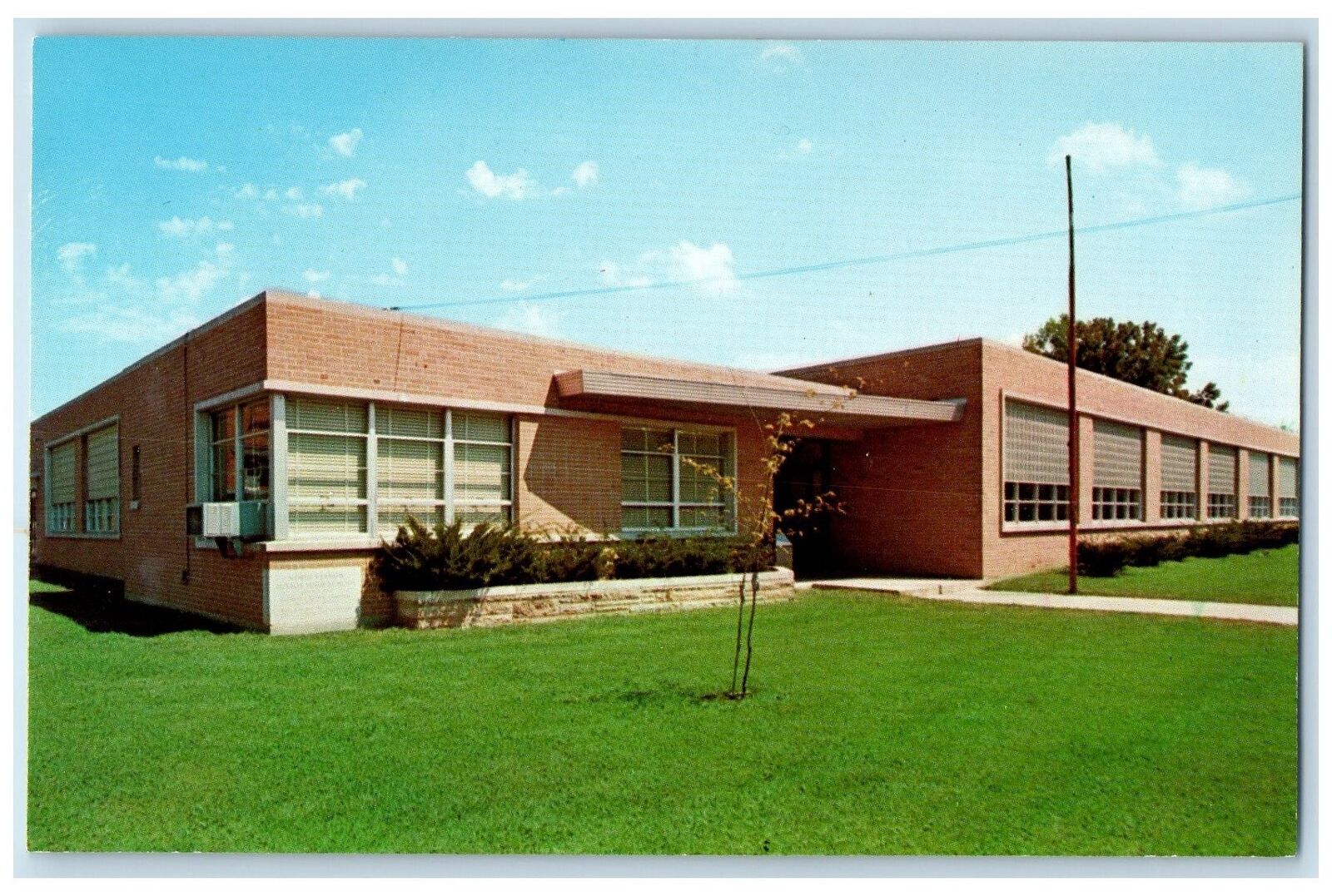 c1960\'s Junior High School Exterior North Vernon Indiana IN Unposted Postcard