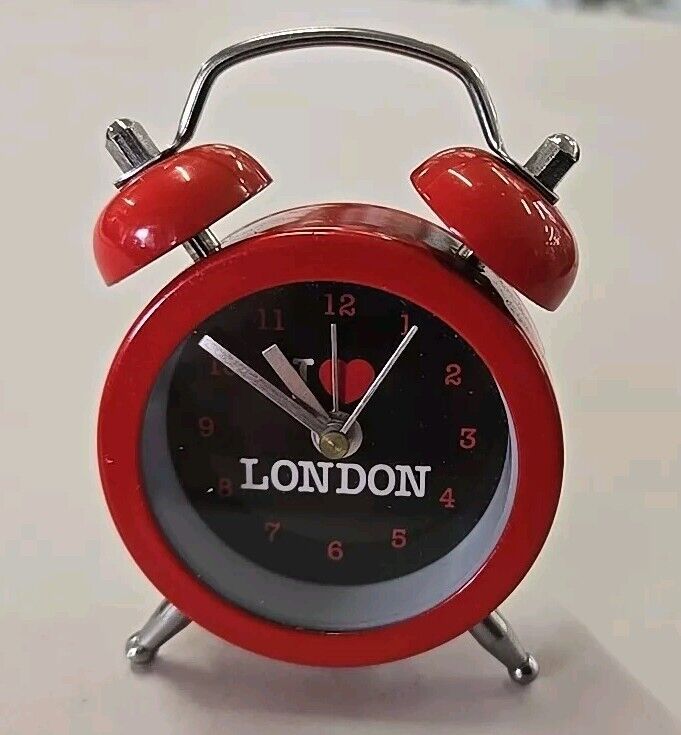 I Love London Quartz Red Desk Alarm Clock W Twin Bell - Works