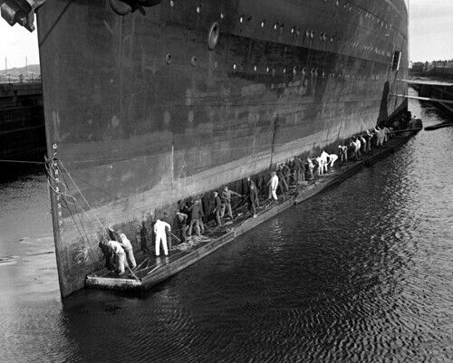 Cleaning Hull of RMS Majestic 1922 Photo