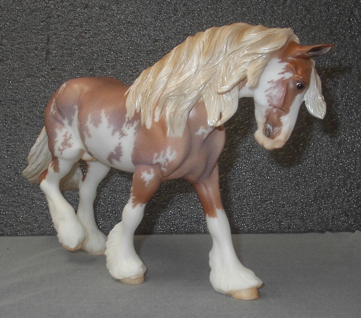 BREYER TRADITIONAL HEATH  DRAFT OTHELLO NEW 1ST RELEASE 24 COLLECTOR CLUB 