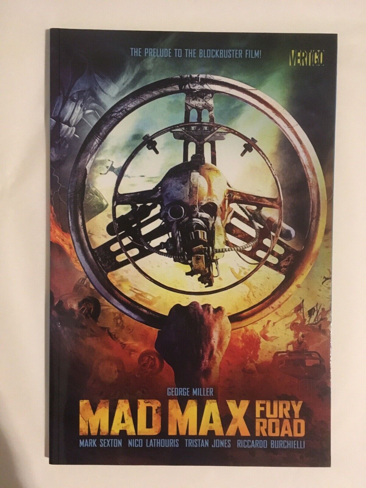 new Mad Max Fury Road Prelude Furiosa graphic novel comic book TPB Vertigo NM+