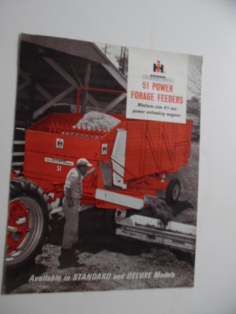 c.1950s International Harvester 51 Power Forage Feeder Brochure Vintage Original