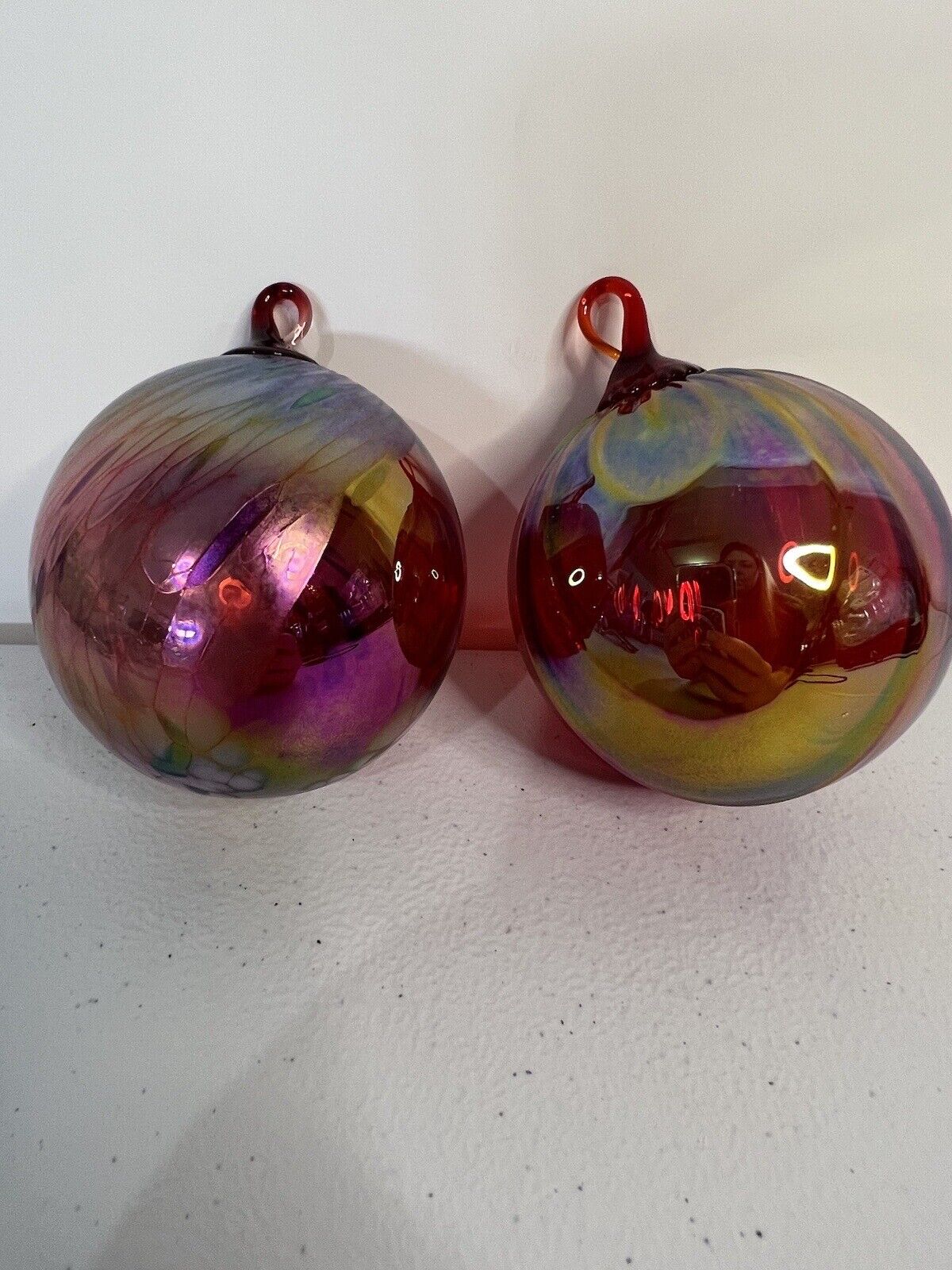 Vtg Studio Art Glass Carnival Red Swirl Vibrant Ball Christmas Ornament Set