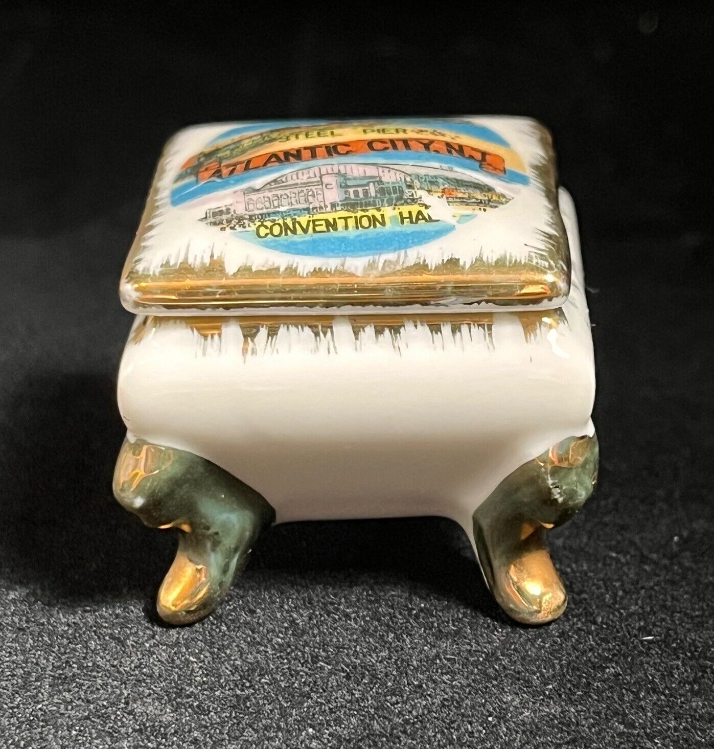 Vintage Porcelain and Gold Rim Souvenir Atlantic City Trinket Box