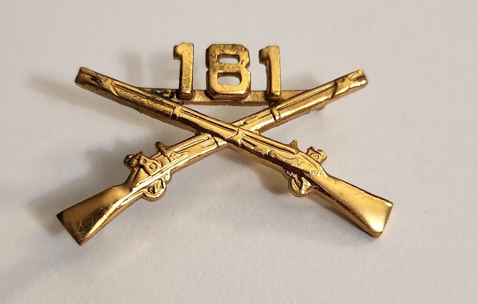 WW2 181st Infantry Division Collar Brass