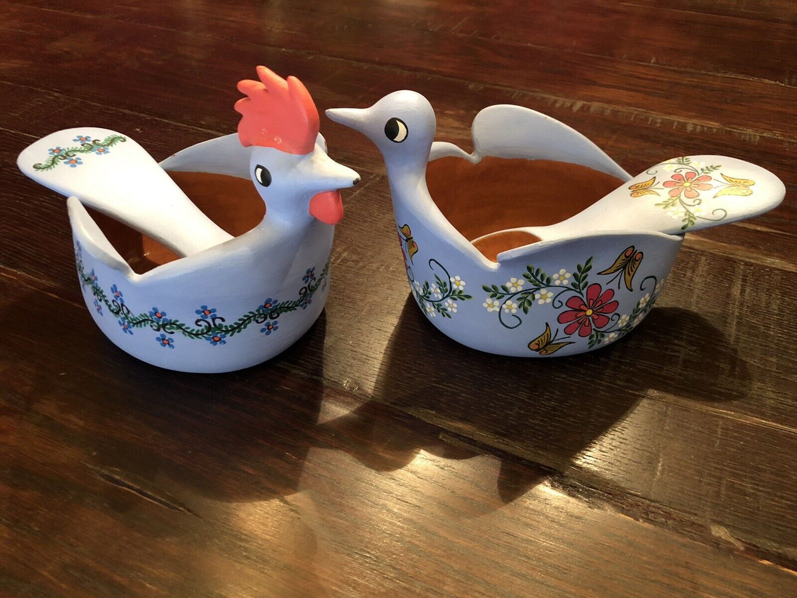 Oaxaca Ceramic Pottery Rooster Hen 2 Bowl Set & Serving Spoons Vintage