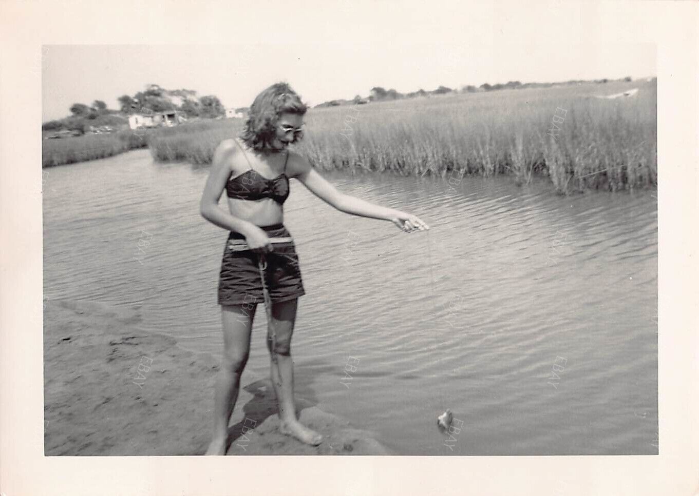 Old Photo Snapshot Pretty Woman Glasses fishing Z38