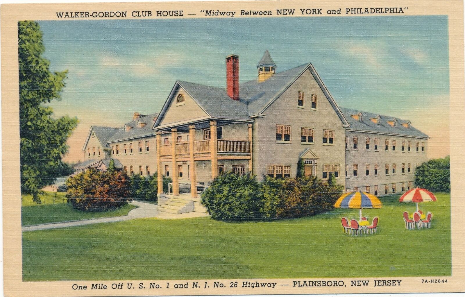 PLAINSBORO NJ - Walker-Gordon Club House Postcard