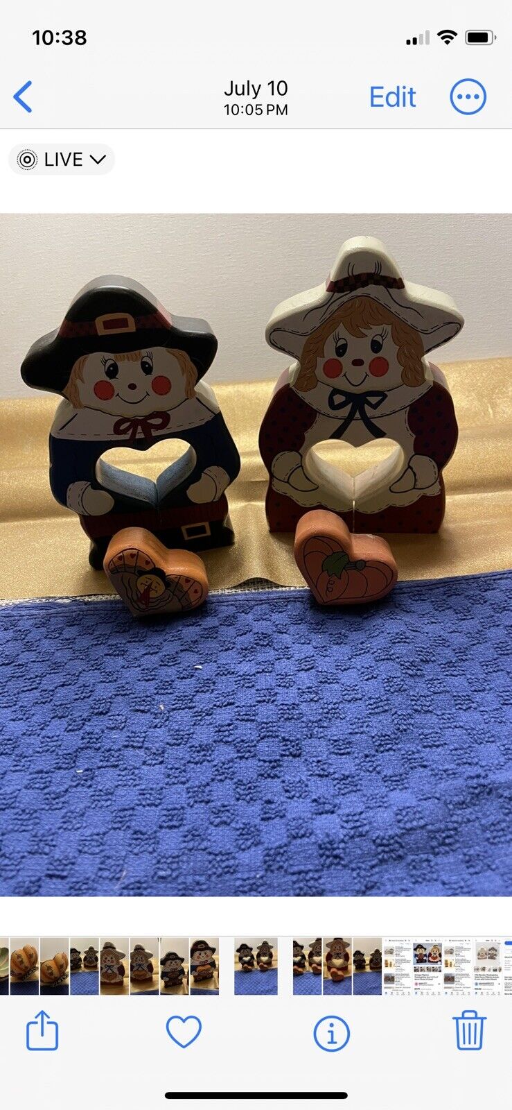 VTG Wooden Thanksgiving Table Decor Pilgrims woman & man with Cutout Hearts