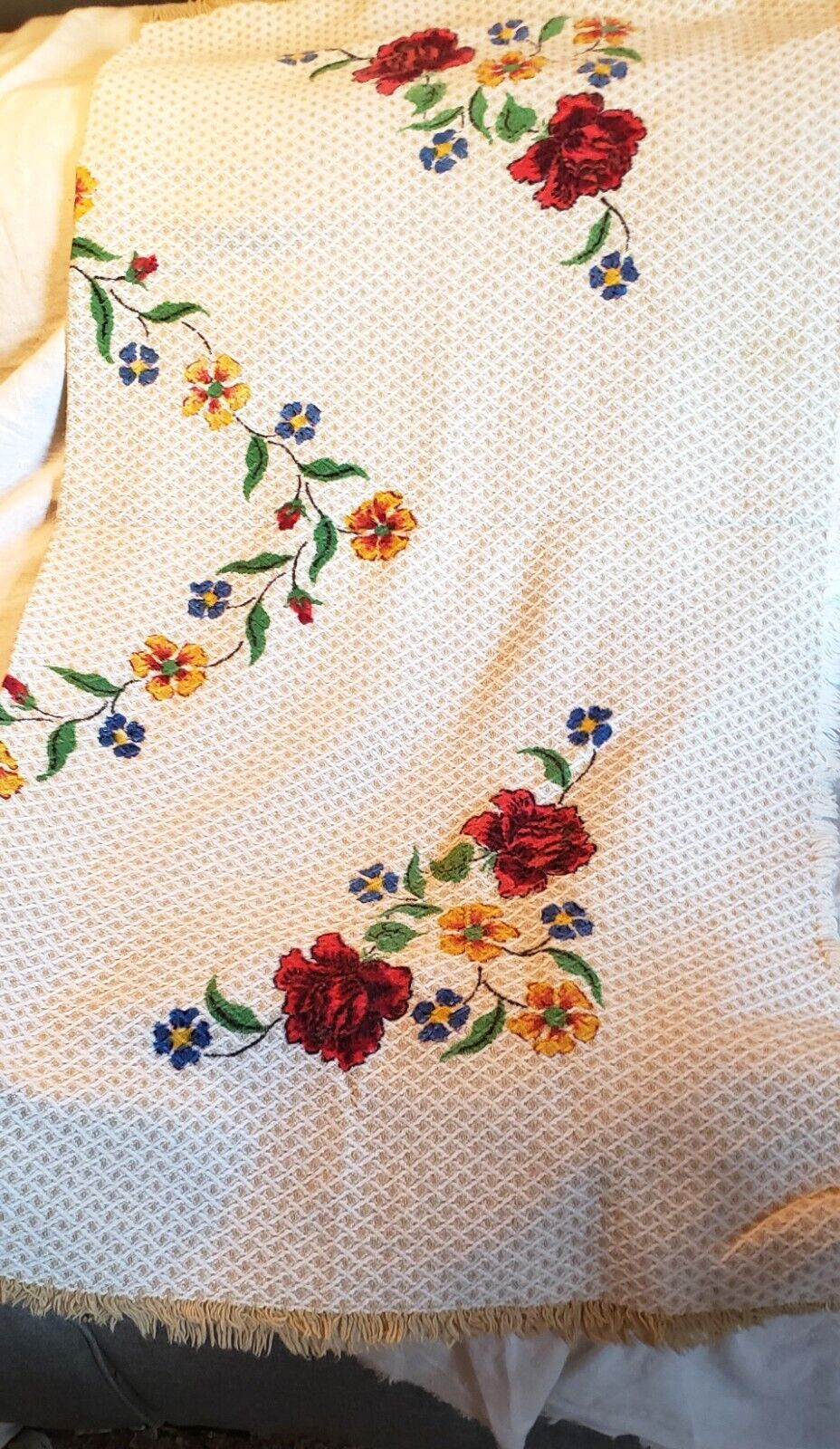 Vintage 48x48 gold and white pattern with colored flowers tablecloth heavy weigh