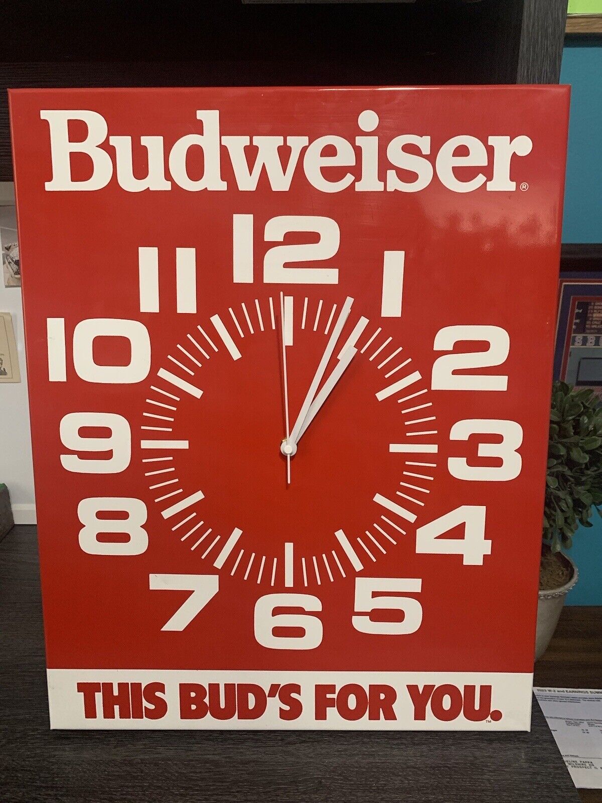 Vintage Anheuser Busch Budweiser Metal Beer Clock w/ New Motor