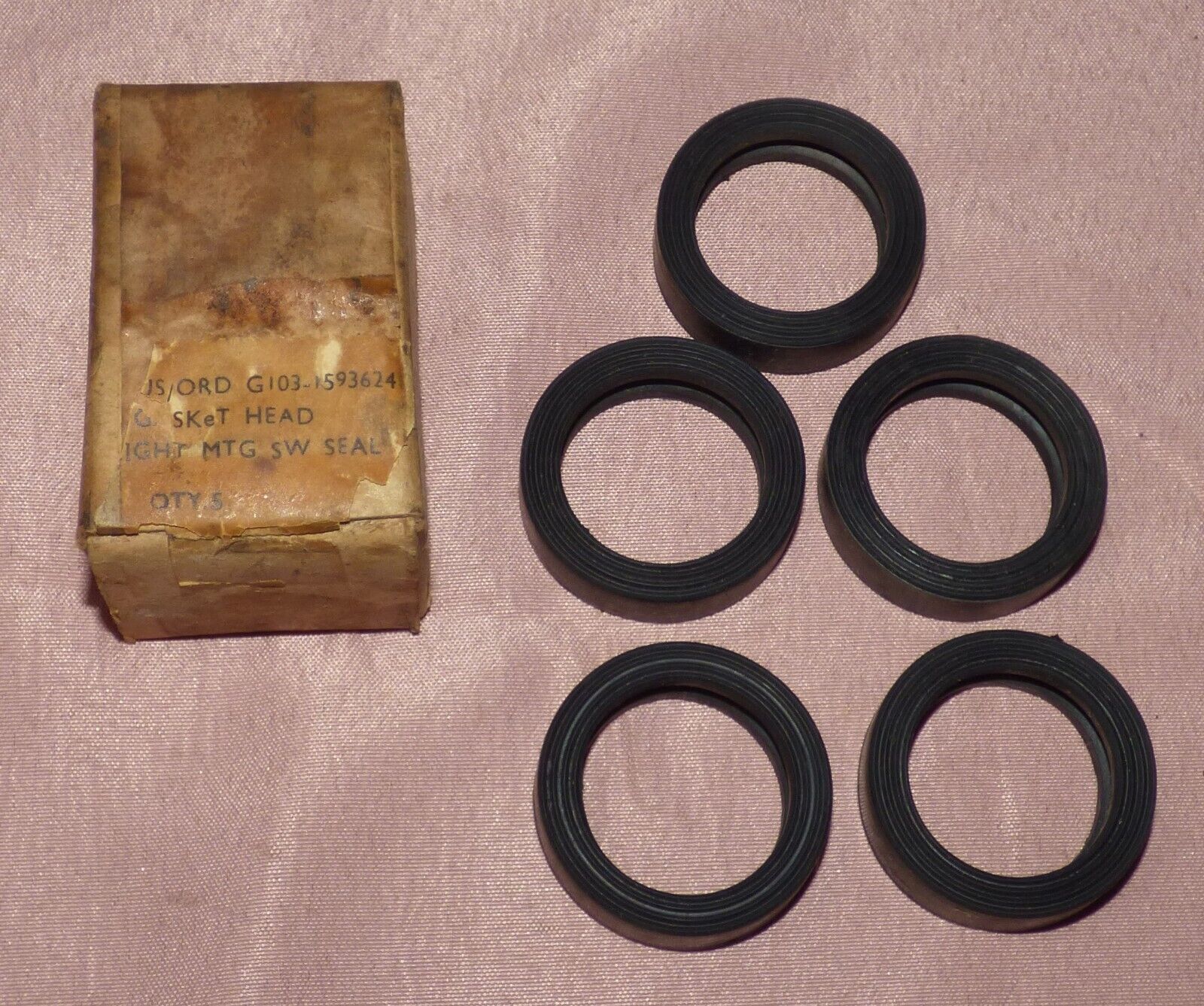 5 PC WWII US Military Vehicle Headlight Rubber Gasket Head Seal ORD G103-1593624