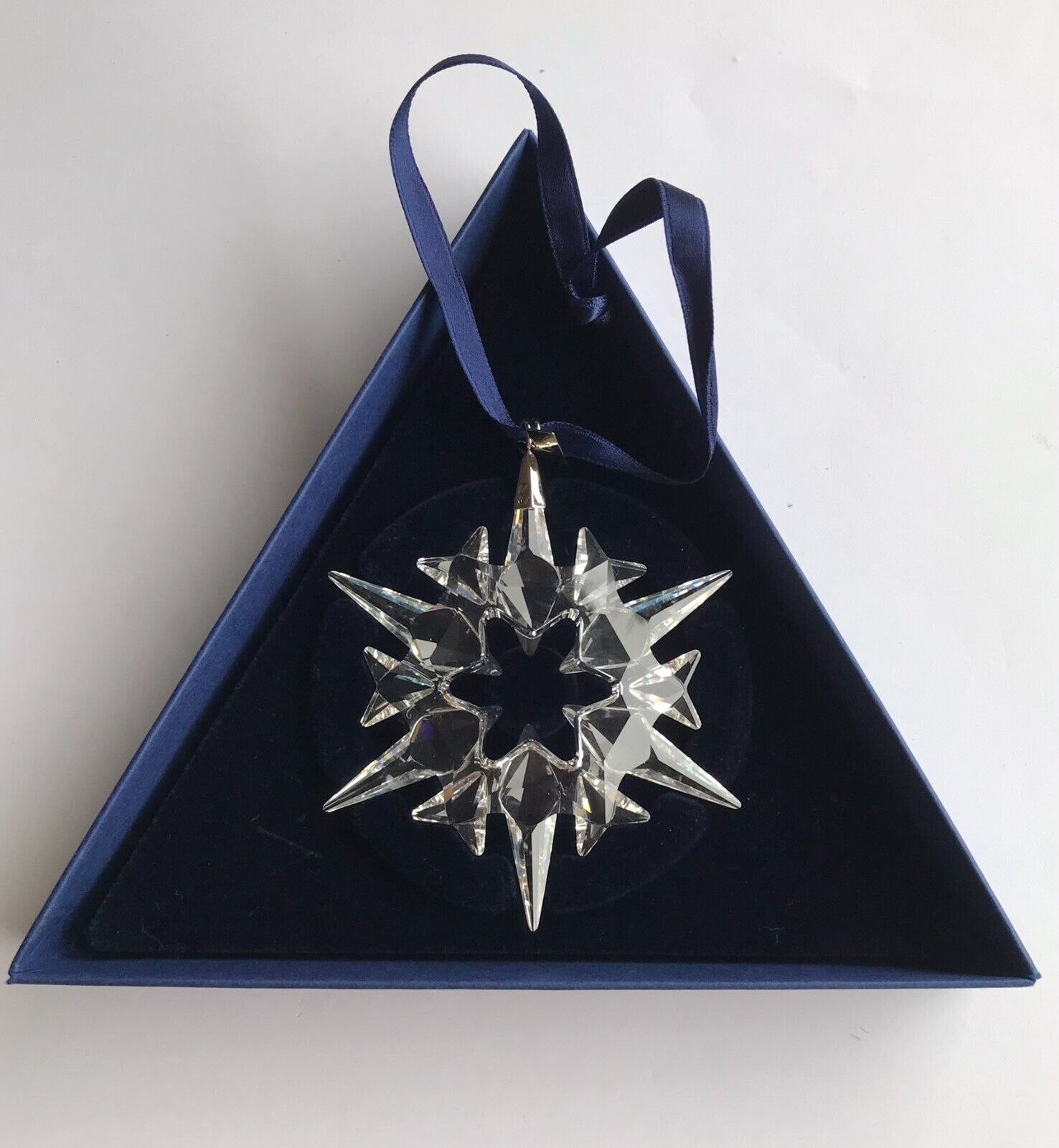 2007 Swarovski Crystal Christmas Star Ornament- mint in box