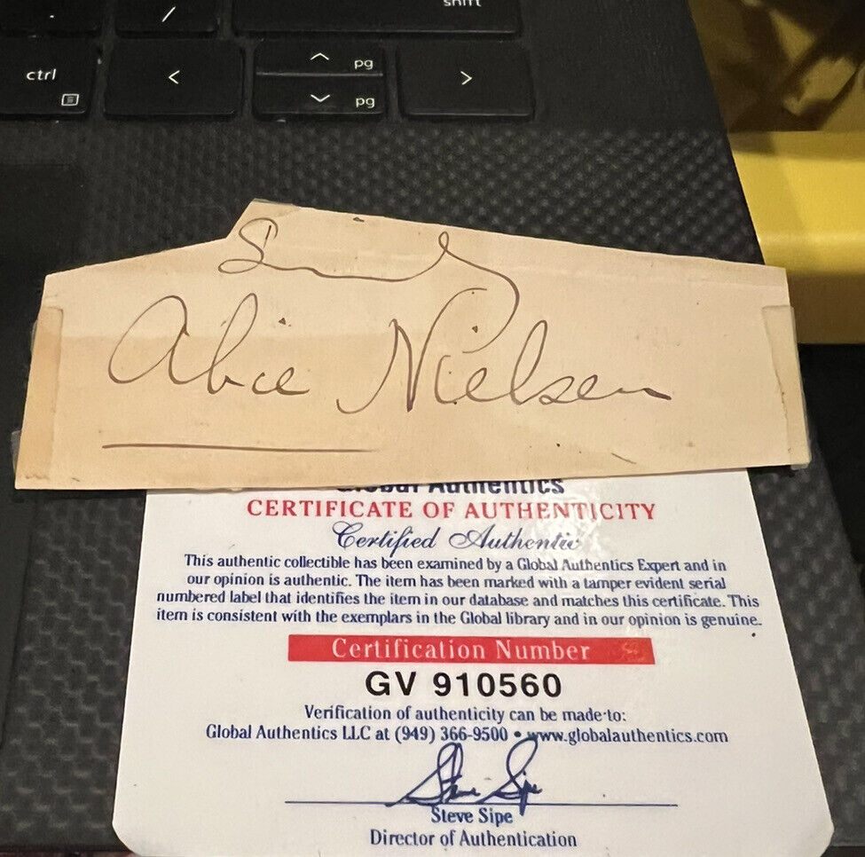 Authenticated Cut Autograph Opera SInger Alice Nielsen Victor Herbert