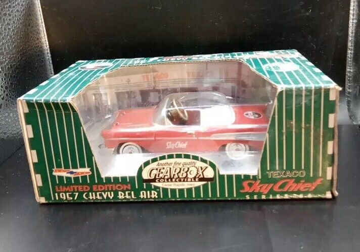 GearBox limited edition collectible 1957 Chevy Belair Texaco sky chief Box Bad