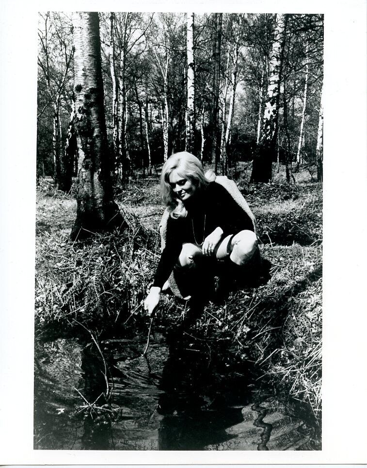 SHIRLEY EATON GOLDFINGER JAMES BOND RARE FROM ORG NEG  VINTAGE 1970S PHOTO 9755