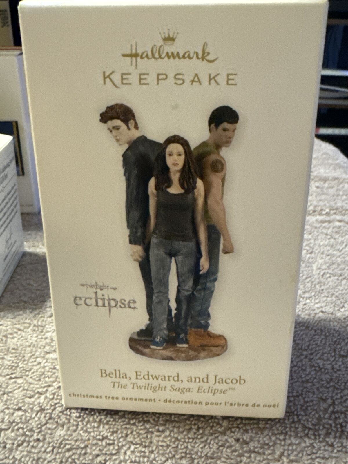 2011 Twilight Saga Eclipse Bella, Edward & Jacob Hallmark Keepsake Ornament NIB