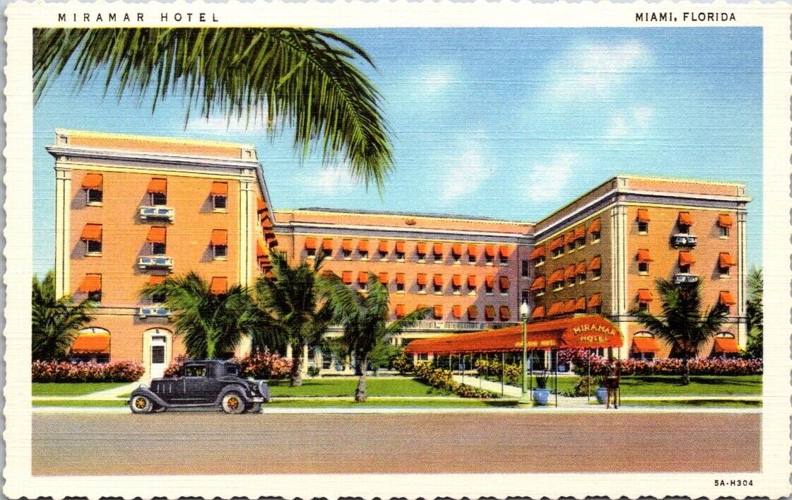 Vintage Postcard Teich Linen Miramar Hotel Miami Florida B1
