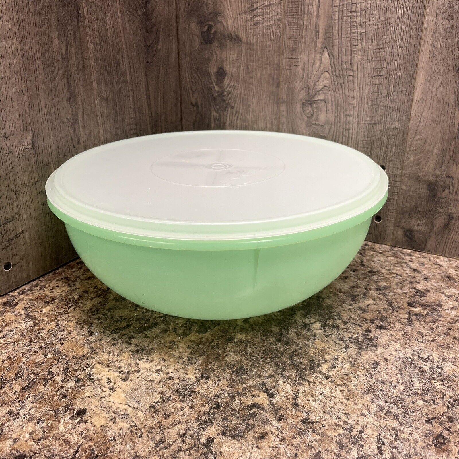 Vintage Tupperware Jadeite Fix N Mix 12” Bowl 274 with Sheer Lid 224