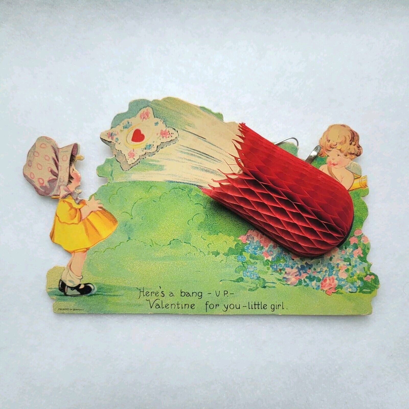 Vintage Honeycomb Pop-up Valentine Card 1920\'s Girl Cupid Cannon 8x4.75 Germany 