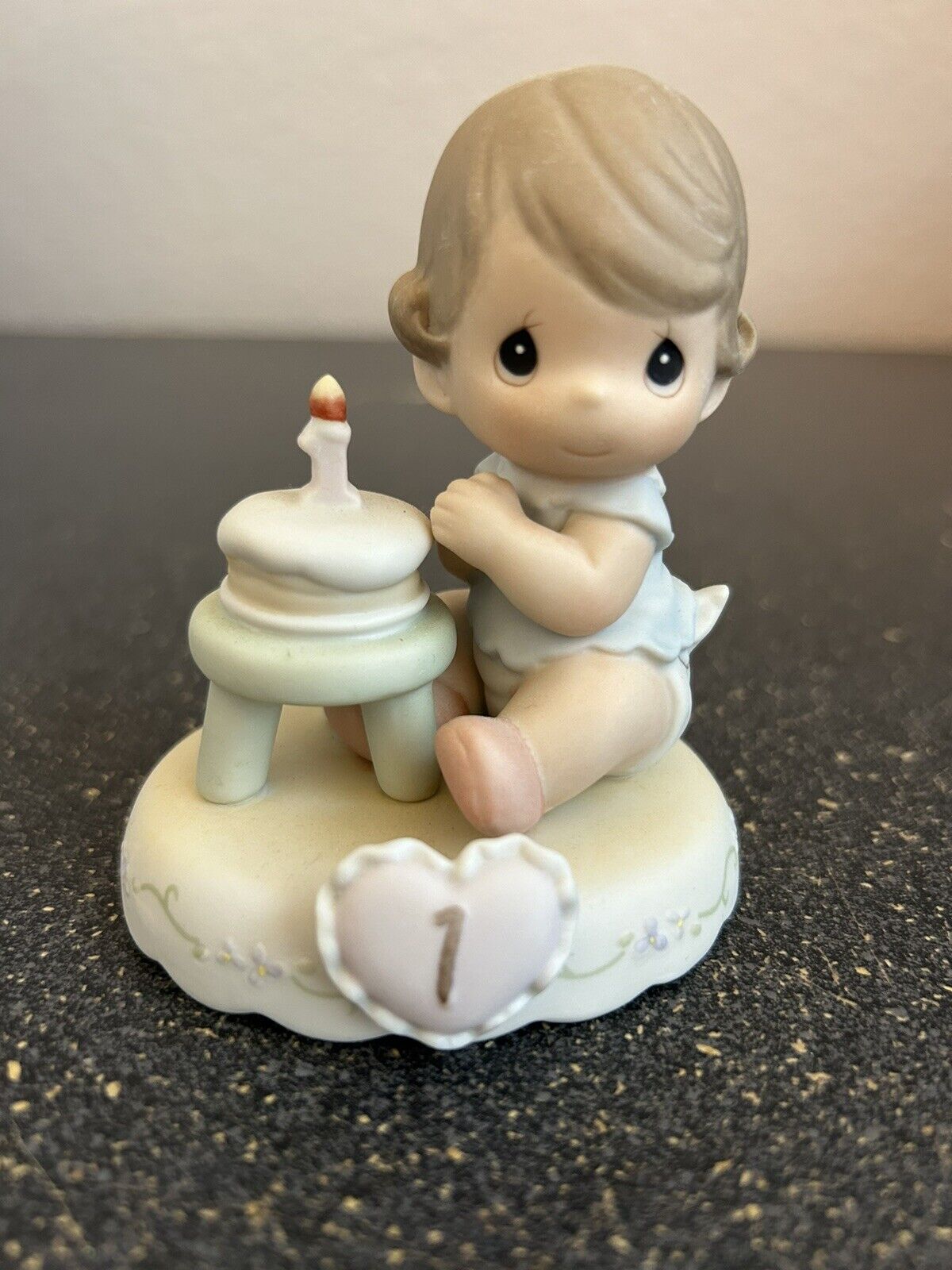 2001 Precious Moments Growing in Grace Age 1 Brunette 136190B Porcelain Figurine