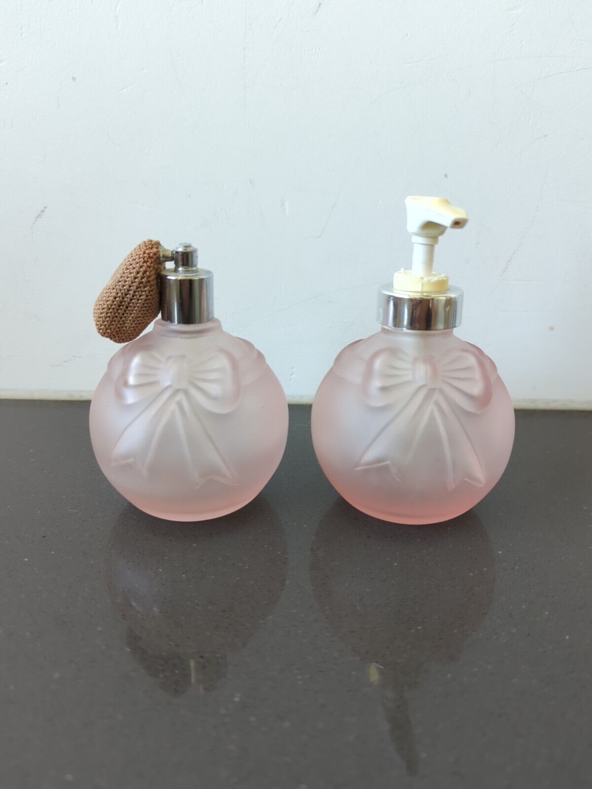 Vintage Frosted Pink Glass Bow Perfume Bottle W/Atomizer Lotion Dispenser K14